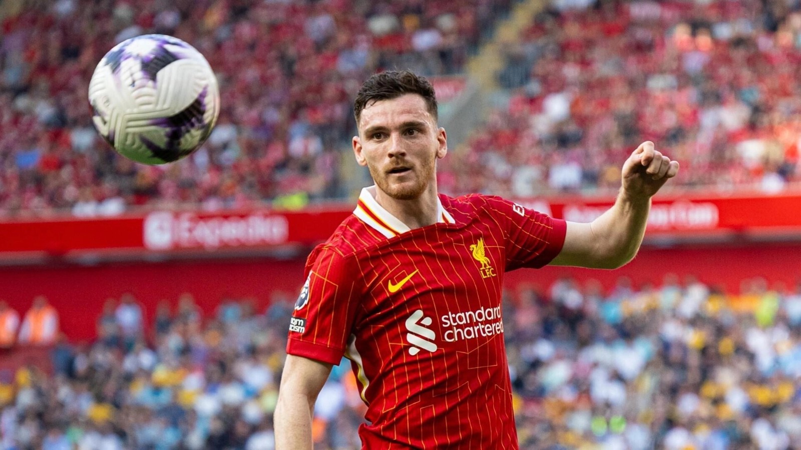 Robertson wearsing Liverpool Jersey 2024/25 Home